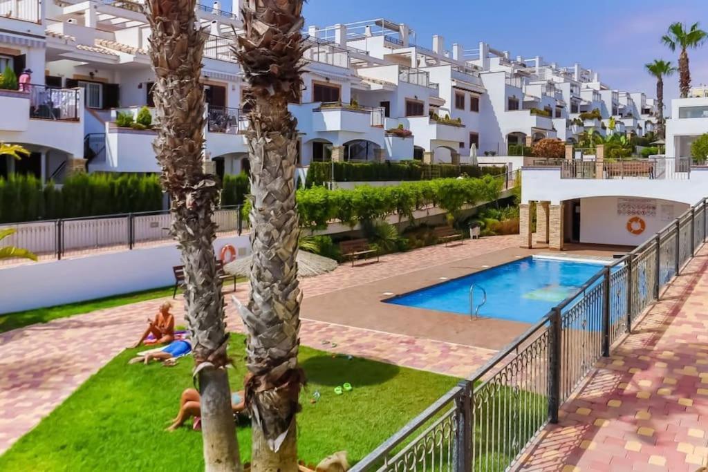 Azul Beach By La Mata Beach Torrevieja Exterior foto